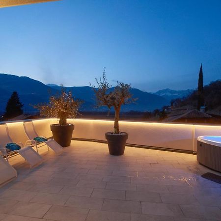 Penthouse & Garden - Luxury Apartment Postal / Burgstall المظهر الخارجي الصورة