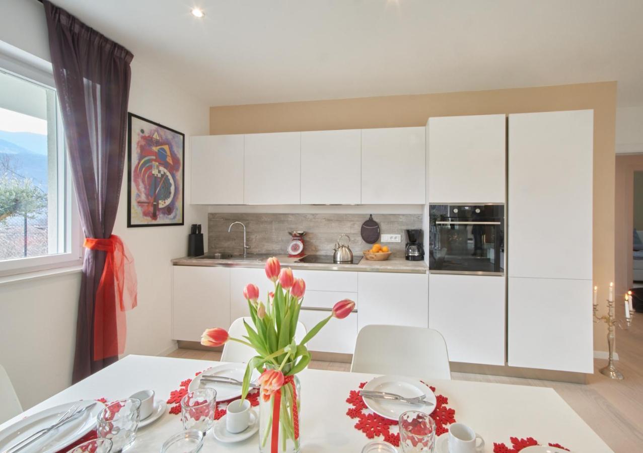 Penthouse & Garden - Luxury Apartment Postal / Burgstall المظهر الخارجي الصورة