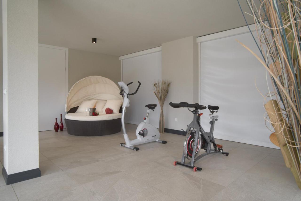 Penthouse & Garden - Luxury Apartment Postal / Burgstall المظهر الخارجي الصورة